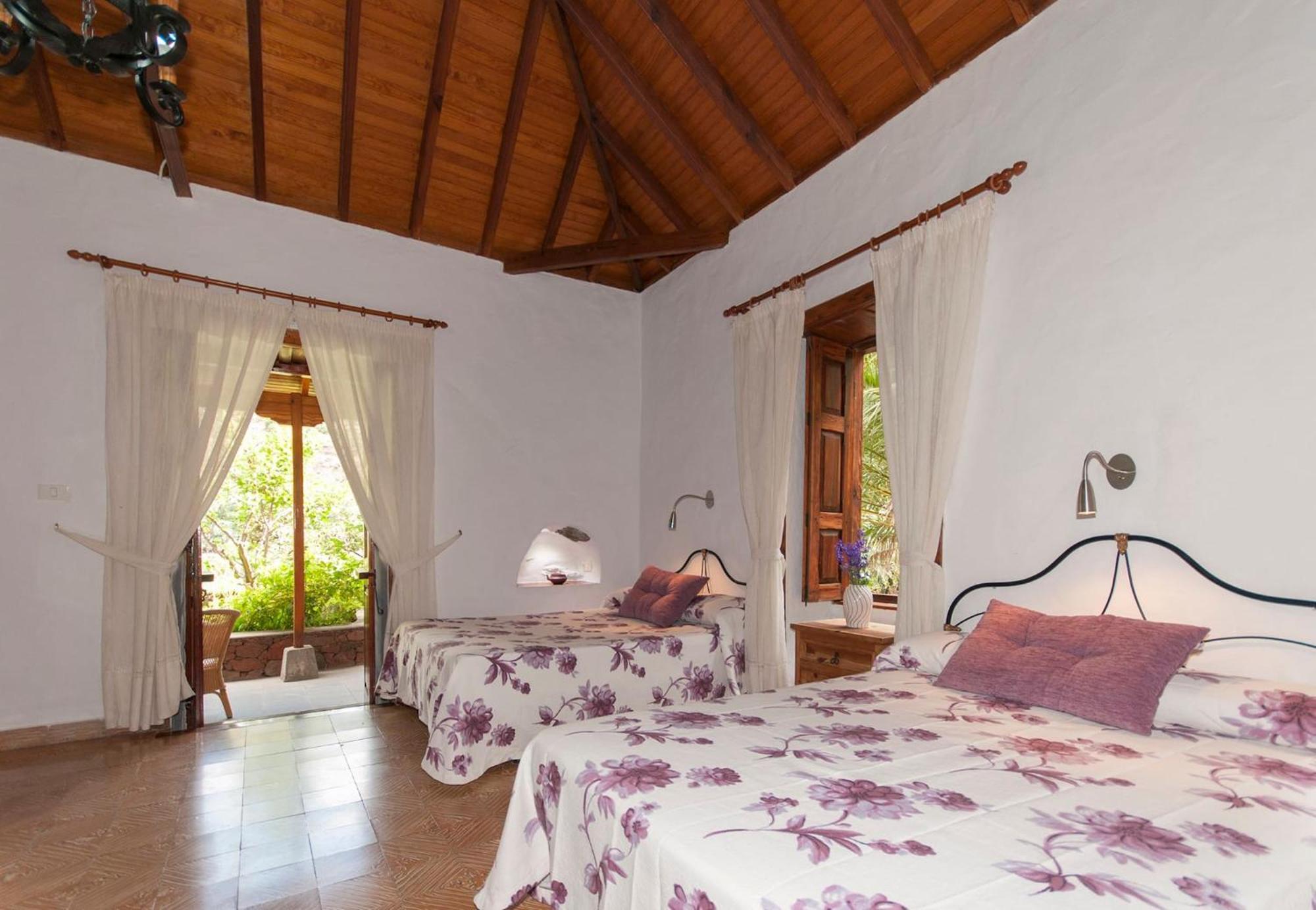 La Montana Villa Santa Lucia De Tirajana Exterior photo